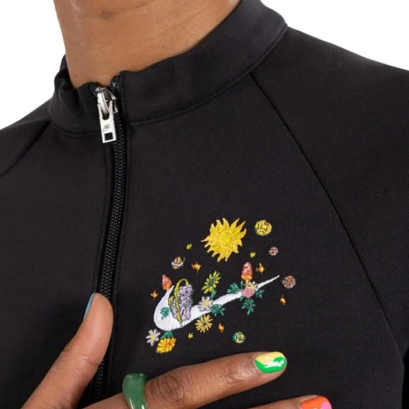 Nike Black Swoosh Sportswear Essential Space Embroidered Logo Twist Dress XS NEW - Picture 3 of 9